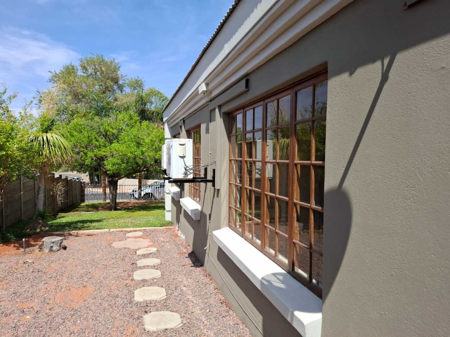 2 Bedroom Property for Sale in Keidebees Northern Cape